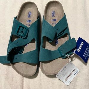 Never worn Birkenstock